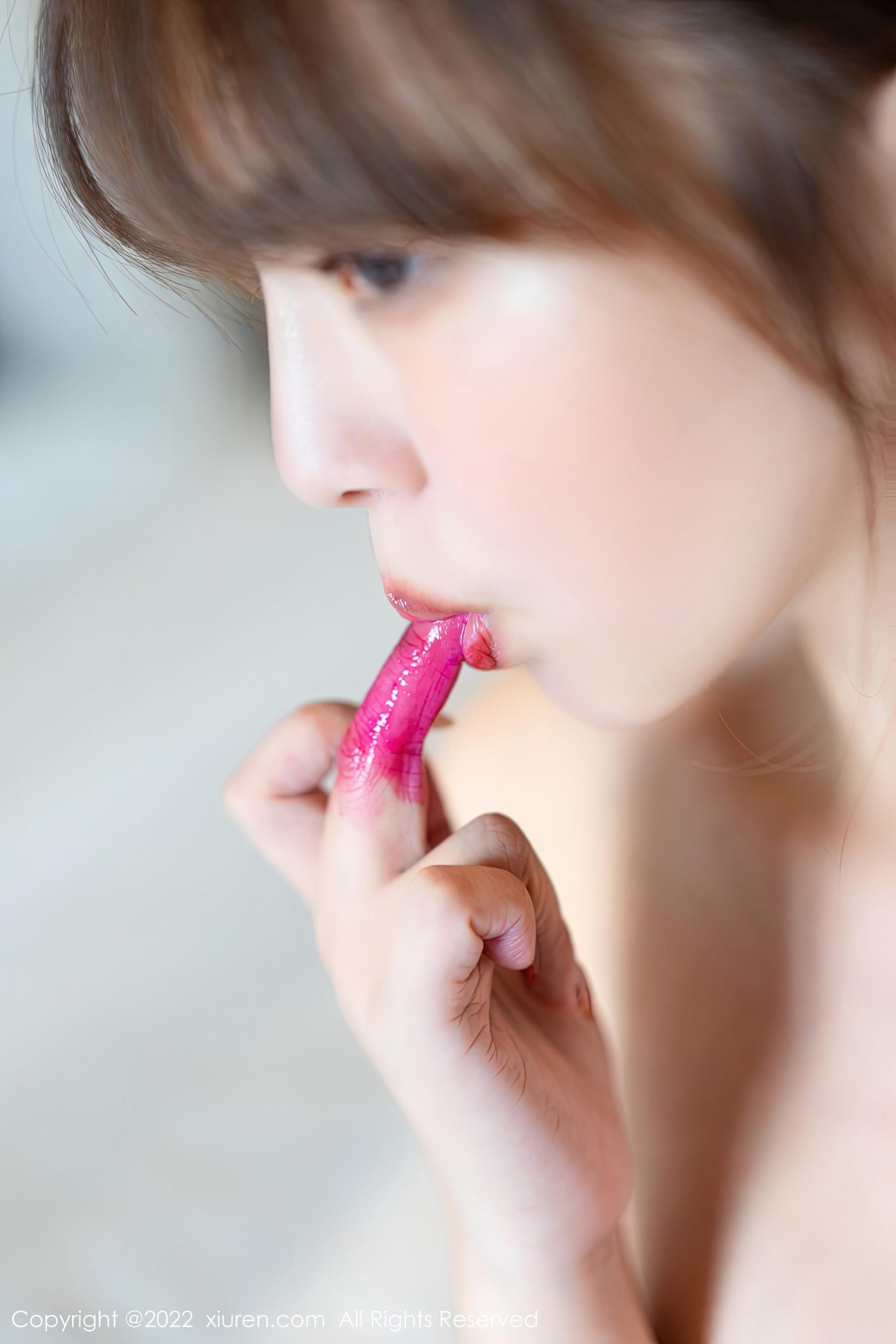 [Xiuren秀人网]2022.12.28 VOL.6058 张思允Nice 粉色连衣裙与蕾丝内衣加肉丝美腿性感私房写真集