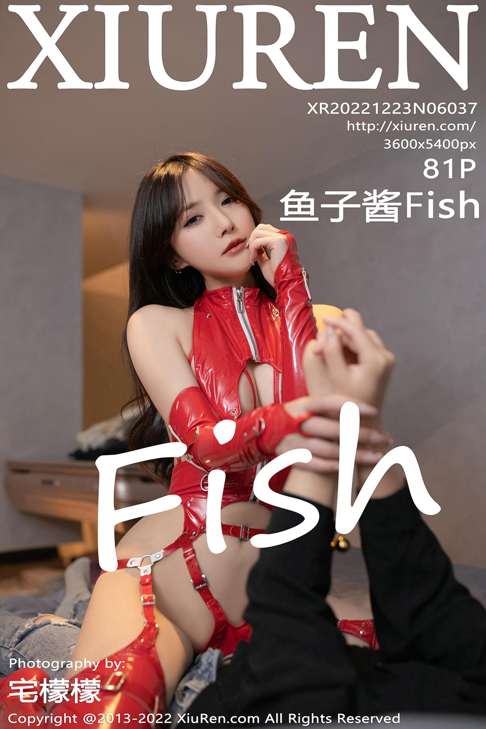 [XiuRen秀人网]2022.12.23 VOL.6037 鱼子酱Fish 红色情趣内衣加红色漆皮袜性感私房写真集-秀人网官方网站