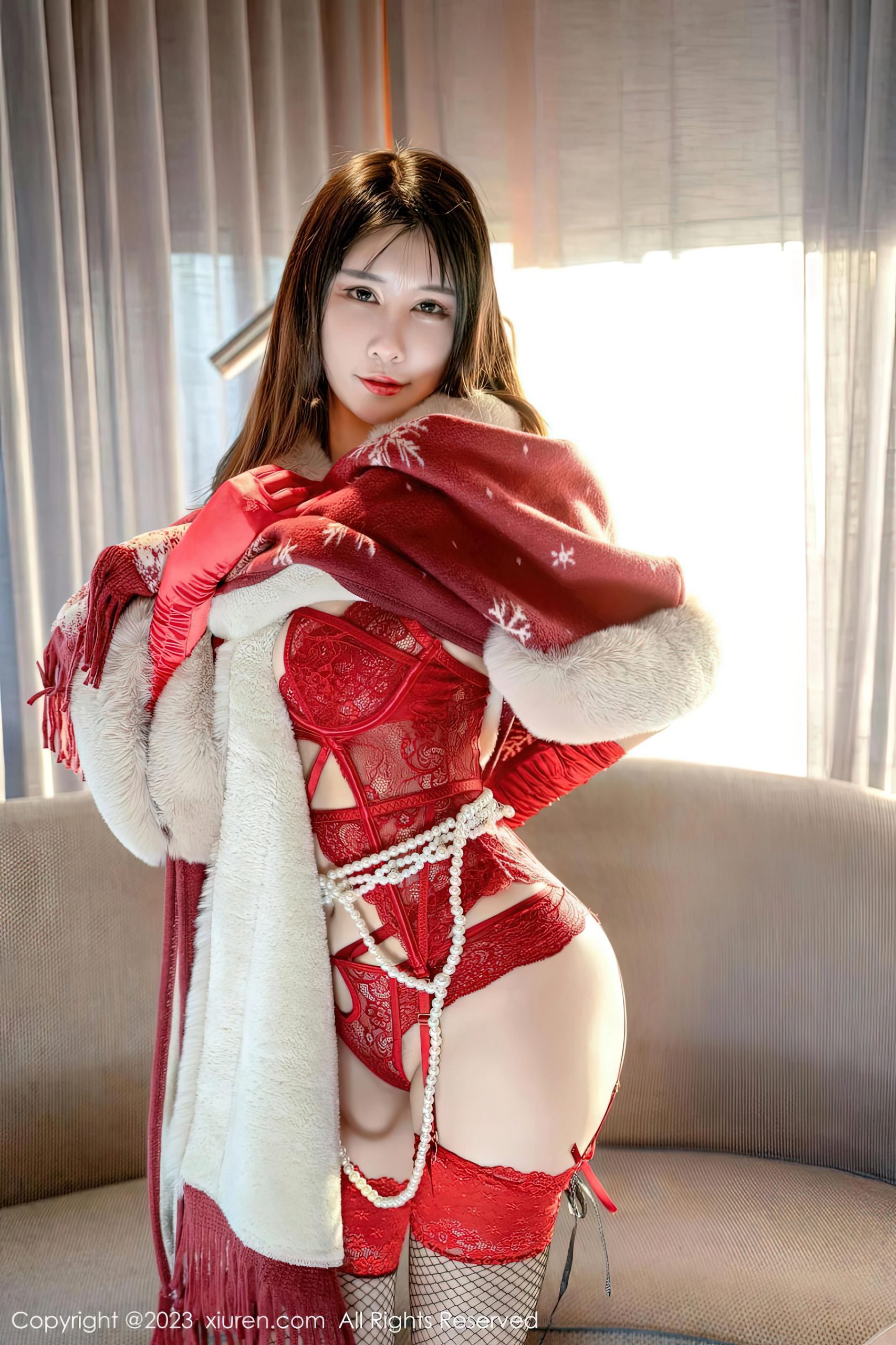 [XiuRen秀人网]2023.01.30 VOL.6188 夏沫沫tifa 红色蕾丝内衣加黑色情趣渔网袜性感私房写真集